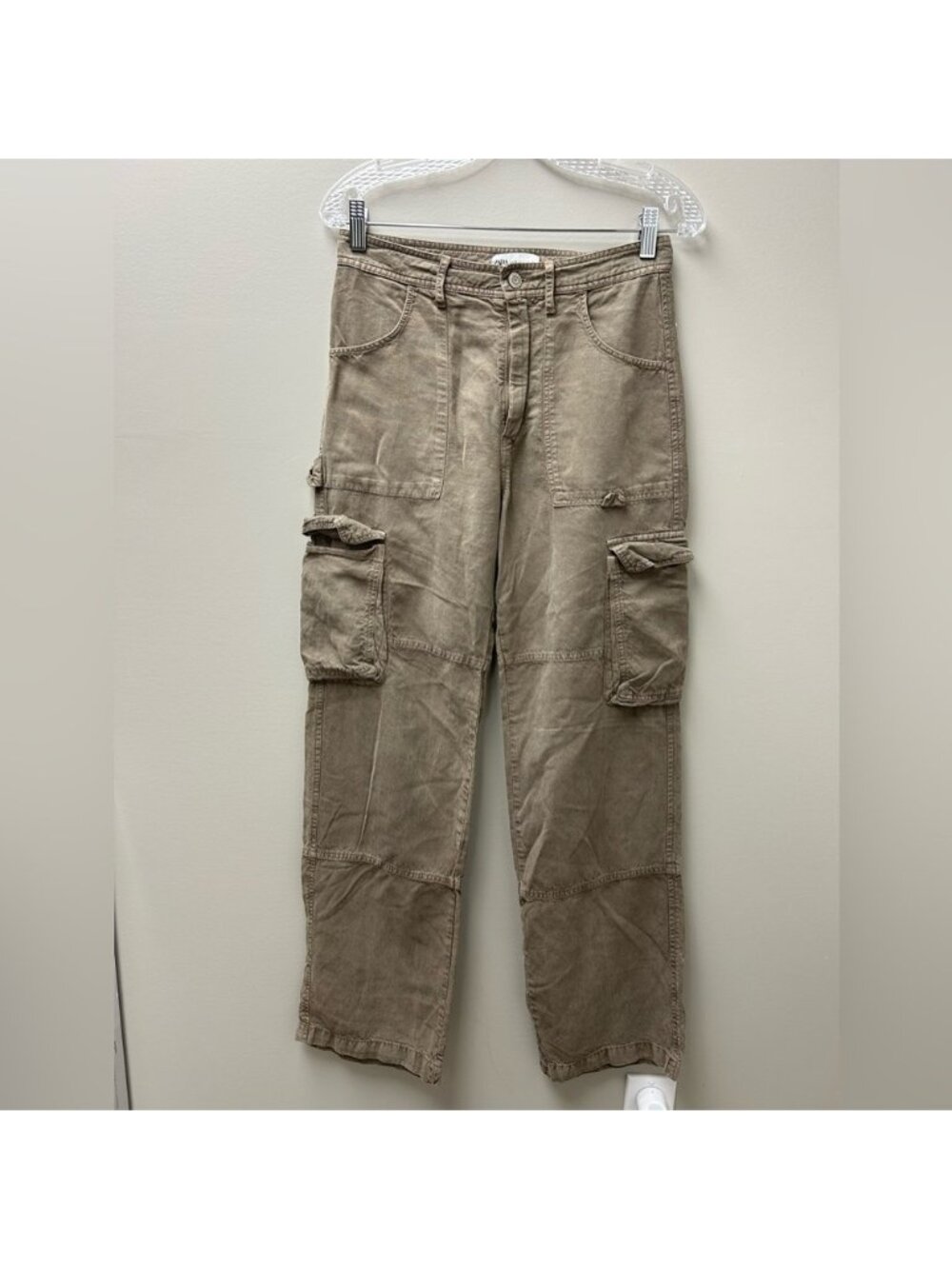 Zara Low Rise Cargo Pants